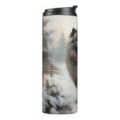 Keeshond Dog in Schneehocht Thermosbecher (Nach links gedreht)