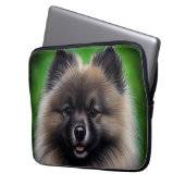 Keeshond Dog in St. Patrick's Day Dress Laptopschutzhülle (Vorderseite Links)