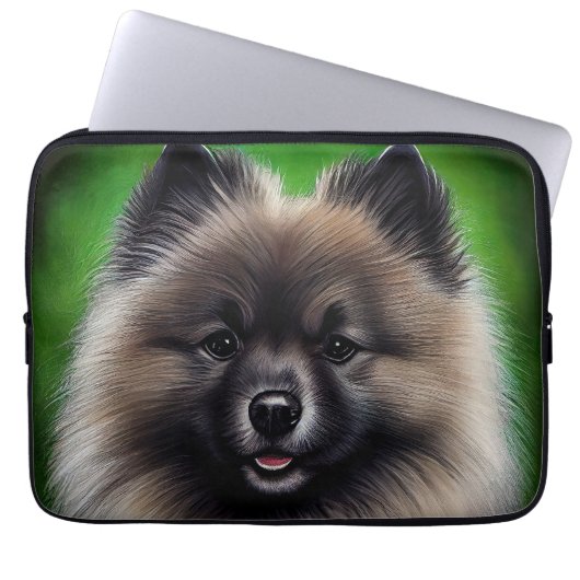 Keeshond Dog in St. Patrick's Day Dress Laptopschutzhülle (Vorderseite)