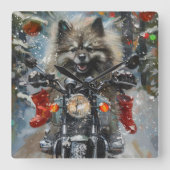Keeshond Dog Riding Motorrad Weihnachten Quadratische Wanduhr (Vorderseite)