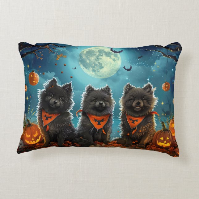 Keeshond Halloween Spooky Dekokissen (Rückseite)
