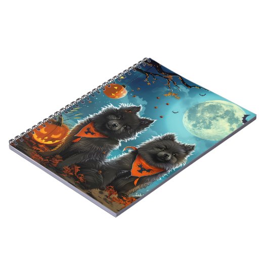 Keeshond Halloween Spooky Notizblock (Linke Seite)