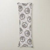 Keeshond Malen Hintern am Tor Niedliche Hundkunst Seitenschläferkissen (Vorderseite Vertikal)