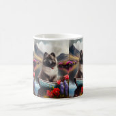 Keeshond on a Paddle: Ein Landschaftliches Abenteu Kaffeetasse (Mittel)