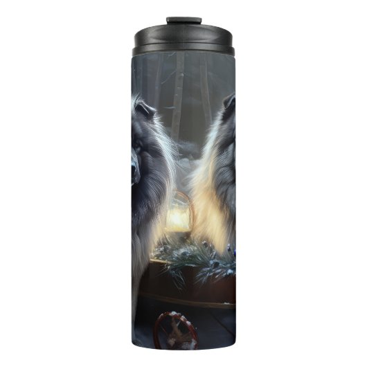 Keeshond Snowy Sleigh Weihnachtsdekor Thermosbecher (Vorderseite)