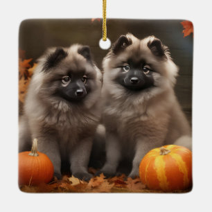 Keeshond Welpe Herbstvergnügen Kürbis Keramikornament