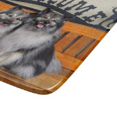 Keeshond-willkommenes Schneidebrett (Ecke)
