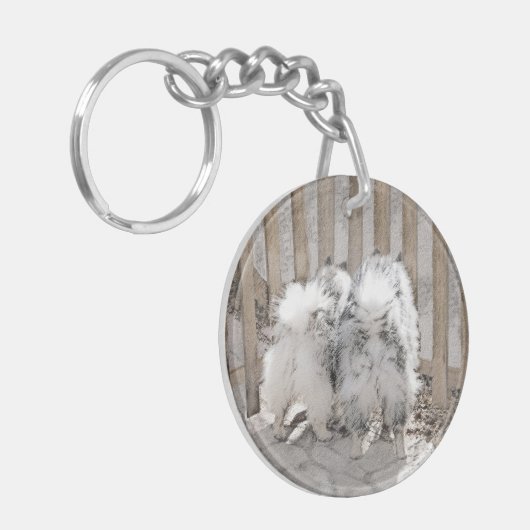 Keeshonds at Gate Painting - Original Dog Art Schlüsselanhänger (Vorderseite links)