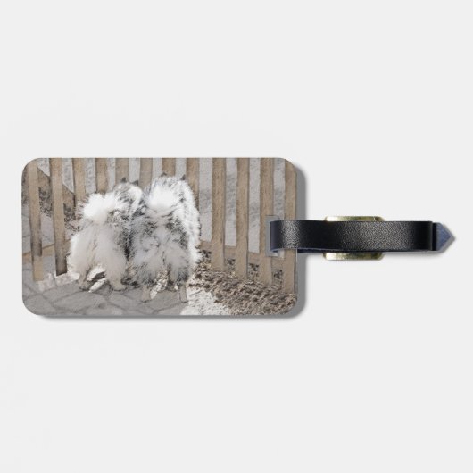 Keeshonds at Gate Painting - Original Hundekunst Gepäckanhänger (Rückseite horizontal)