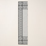 Keffiyeh-Symbol des palästinensischen Widerstandsm Schal<br><div class="desc">Der prominente palästinensische Politiker Jassir Arafat, der sich schnell auf die 1960er Jahre und den Aufstieg der palästinensischen Widerstandsbewegung vorwärtsbewegte, festigte diese Bedeutung hinter dem Keffiyeh weiter. Der Keffiyeh wurde Arafats persönliches Markenzeichen, als er es über seine rechte Schulter zog, um dem Plan Palästinas aus der Zeit vor 1948 zu...</div>