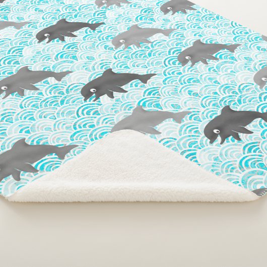 Keiki Watercolor Dolphin Wave Allover Sherpadecke (3/4)