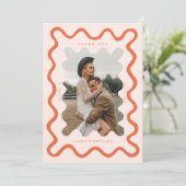 Keilhandgezogenes Orange-Hochzeitssemble-Foto Dankeskarte (Stehend Vorderseite)