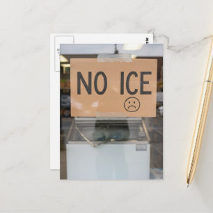 Kein Eis-Schild in einem Fenster Postkarte