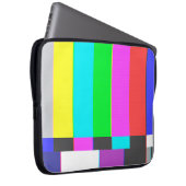 kein Fernsehbildschirm mit Signal und Rauschen Laptopschutzhülle (Vorne Rechts)