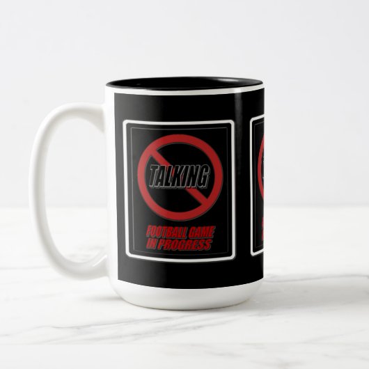 Kein Fußball-Spiel im Gange Kaffeepause Tasse (Links)