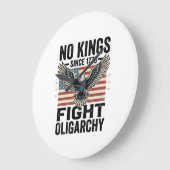 Kein König seit 1776 Patrioten Adler Vintage-Shirt Große Wanduhr (Winkel)