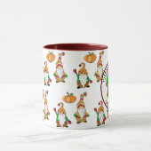 Kein Ort wie Gnome, Cartoon Herbstgnome Tasse (Zentrum)