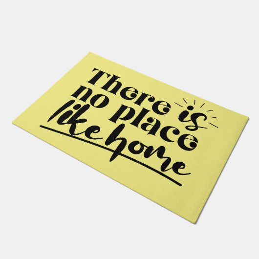 Kein Ort wie Zuhause Zitat Gelb & Schwarz Fußmatte (Schrägansicht)