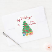 Kein Pinkeln! Weihnachtsbaum mit Geschenken Runder Aufkleber (Umschlag)