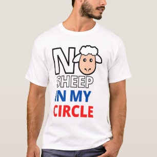 Kein Schaf in meinem Kreis Typografie T-Shirt