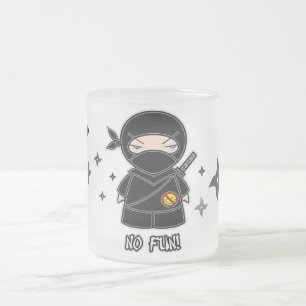 Kein Spaß! Ninja mit Shurikens Tasse
