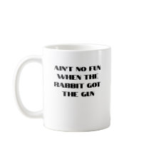 Kein Spaß, wenn das Kaninchen die Waffe Got