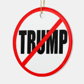 "KEIN TRUMPF " KERAMIKORNAMENT (Links)