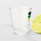 Keine Angst, der Jamaikaner ist hier Shot Glass Schnapsglas (Links)