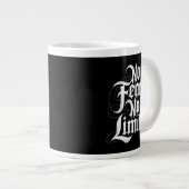 Keine Angst Keine Grenzen Jumbo-Tasse (Vorderseite Rechts)