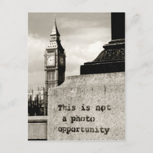 keine Chance für ein Foto Postkarte