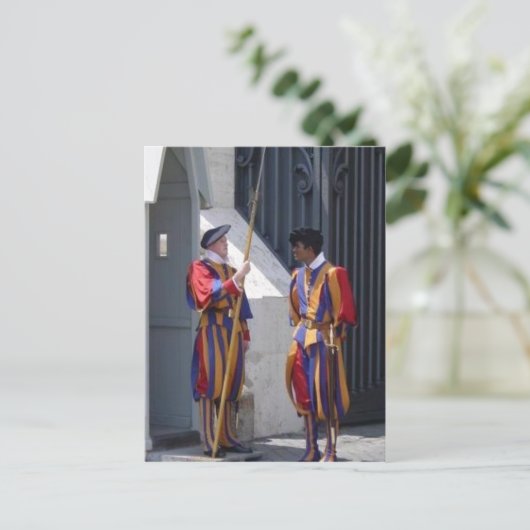Keine höhere Auflösung verfügbar. Swiss_Guard.jpg Postkarte (Stehend Vorderseite)