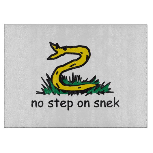 Keine Schritte auf snek memes Gadsden parody SnekR Schneidebrett (Vorderseite)