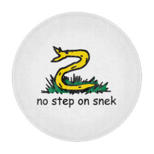 Keine Schritte auf snek memes Gadsden parody SnekR Schneidebrett