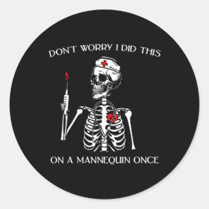 Keine Sorge, das habe ich auf einem Mannequin einm Runder Aufkleber