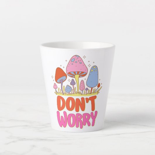 Keine Sorge - farbenfroher Kawaii Mushroom Milchtasse (Vorderseite)