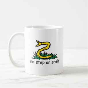 Keine Stufe auf Snek-Meme Gadsden-Parodie SnekRigh Kaffeetasse