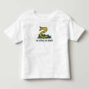 Keine Stufe auf Snek-Meme Gadsden-Parodie SnekRigh Kleinkind T-shirt