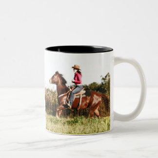 "Keine Stunde des Lebens ist… Zweifarbige Tasse