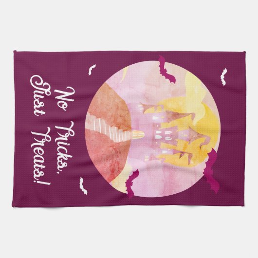 Keine Tricks nur Leckereien Spooky Castle Hallowee Geschirrtuch (Horizontal)