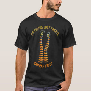 Keine Tricks nur Leckereien... Und Papptests! T-Shirt