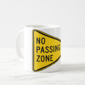 Keine überschreitene Zonen-Tasse Kaffeetasse (Vorderseite Links)