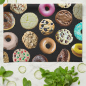 Kekse und Doughnüsse Geschirrtuch (Gefaltet)