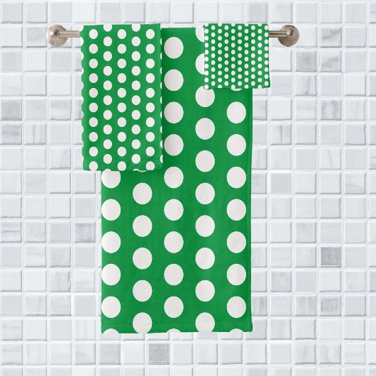 Kelly Green and white Modern Bubbles Dots Badhandtuch Set