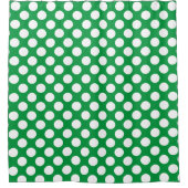 Kelly Green: Grosses weißes Polka Dot Pattern Duschvorhang (Vorderseite)