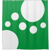 Kelly Green : Moderne Punkte in Weiß Duschvorhang (Vorderseite)