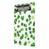 Kelly-grün „Shamrocks Falling“ Mini Klemmbrett (Gewinkelt2)