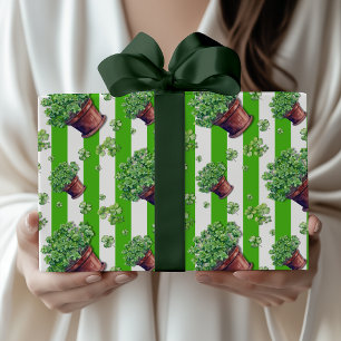 Kelly Grünes Vintage-Gestreiftes Süßes Kleeblatt-T Geschenkpapier