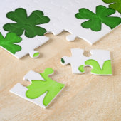 Kellygrün „Shamrocks Falling“ Puzzle (Seite)