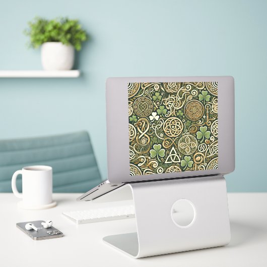 Keltische Blüte Aufkleber (Laptop auf Schreibtisch)