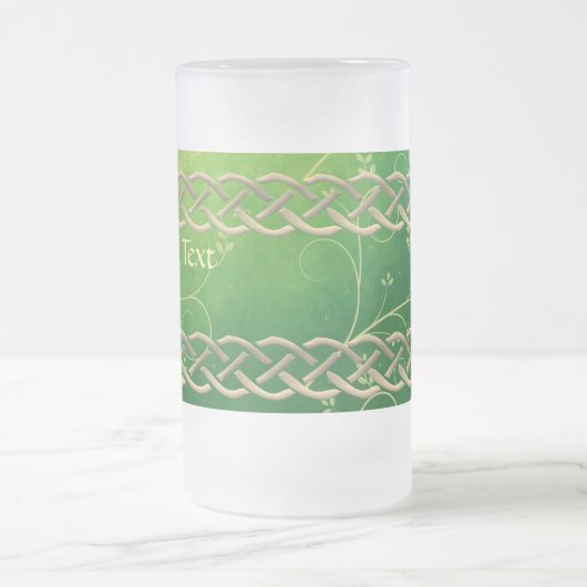 Keltische Grünknochen und Blätter Mattglas Bierglas (Mittel)